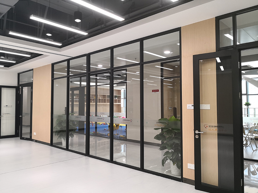 隔墻系統(tǒng)廠家談全鋼防火隔墻在哪里使用!